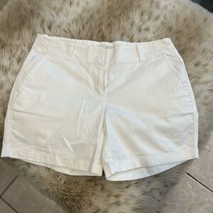 Vineyard vines short